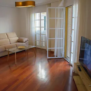 apt-gibralfaro-by-malaga-picasso-rentals-selection.1costadelsol.com/